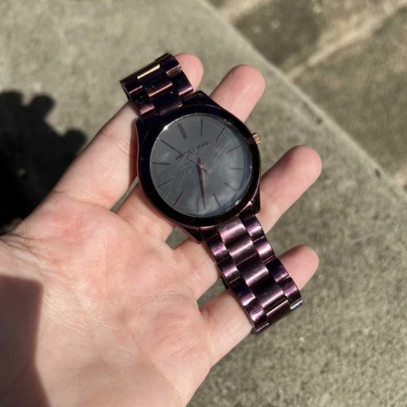 Michael Kors Watch - Picture 2 of 3